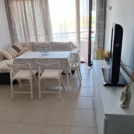 Santosha On The Apartmán Pomorie